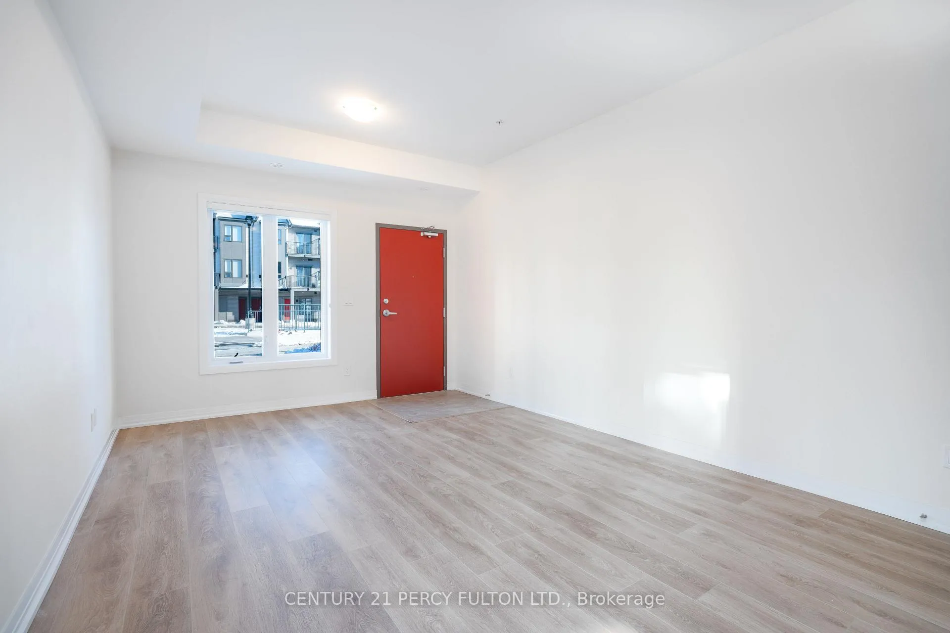 Photo 5 of Unit 212, 2635 William Jackson Drive, Pickering, Duffin Heights — HOMEH