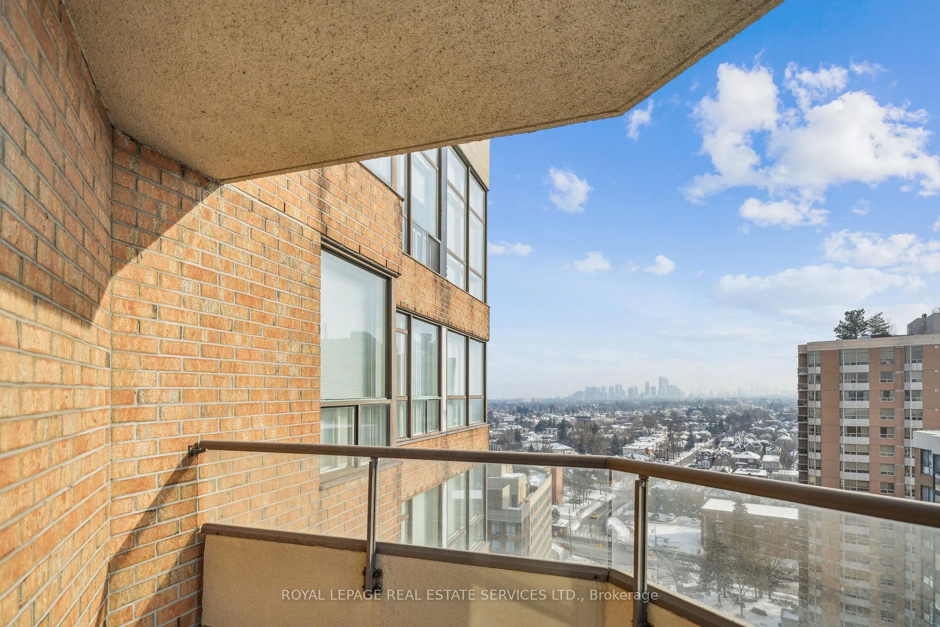 Photo 8 of Unit 1716, 268 Ridley Boulevard, Toronto, Bedford Park-Nortown — HOMEH