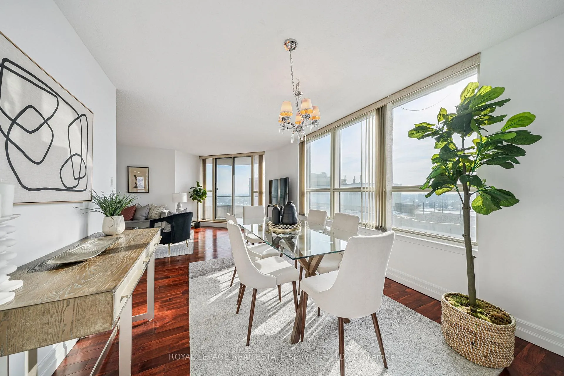 Photo 9 of Unit 1716, 268 Ridley Boulevard, Toronto, Bedford Park-Nortown — HOMEH