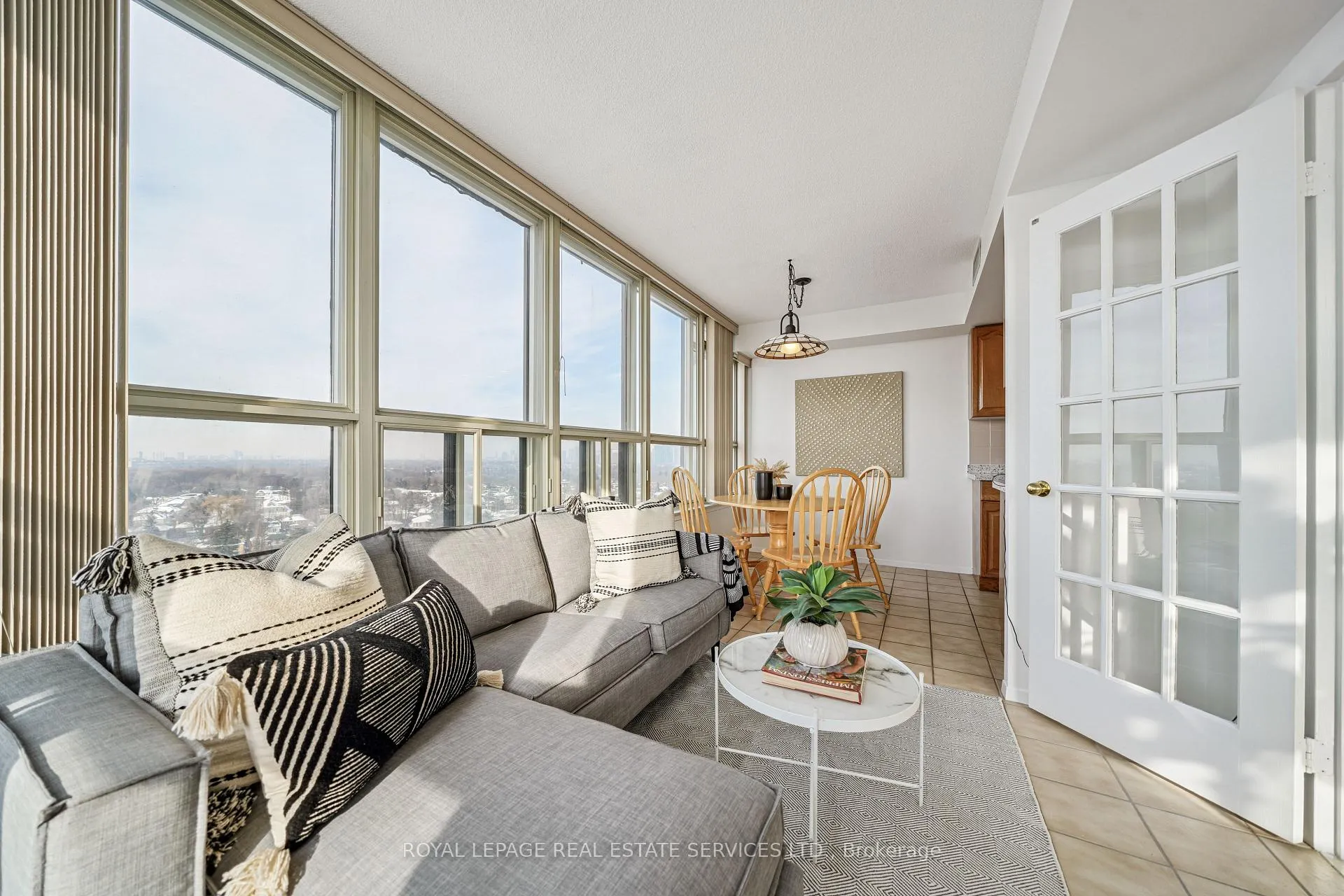 Photo 15 of Unit 1716, 268 Ridley Boulevard, Toronto, Bedford Park-Nortown — HOMEH