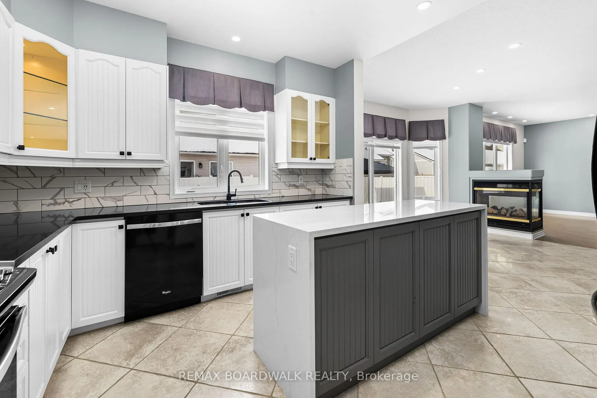 Photo 18 of 2128 Rexton Street, Ottawa, Avalon East — HOMEH