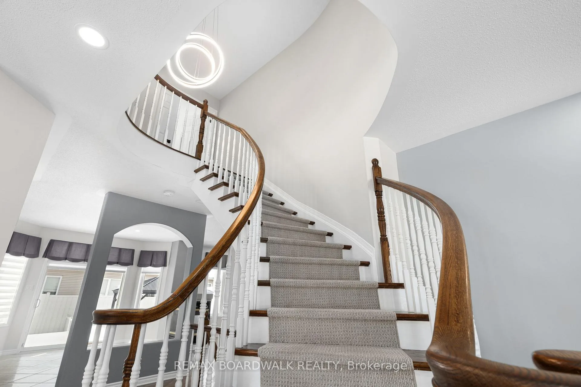 Photo 23 of 2128 Rexton Street, Ottawa, Avalon East — HOMEH