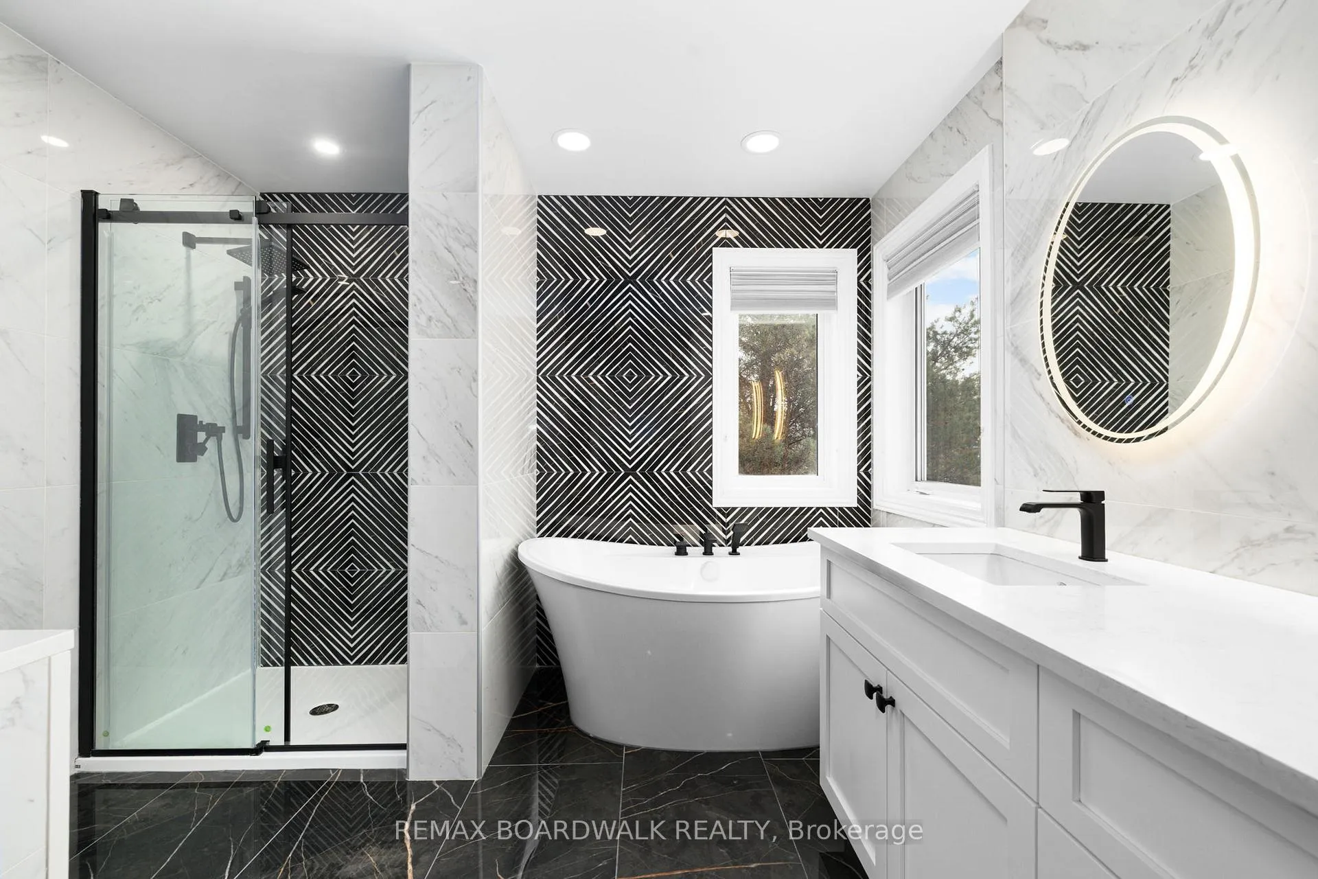 Photo 28 of 2128 Rexton Street, Ottawa, Avalon East — HOMEH