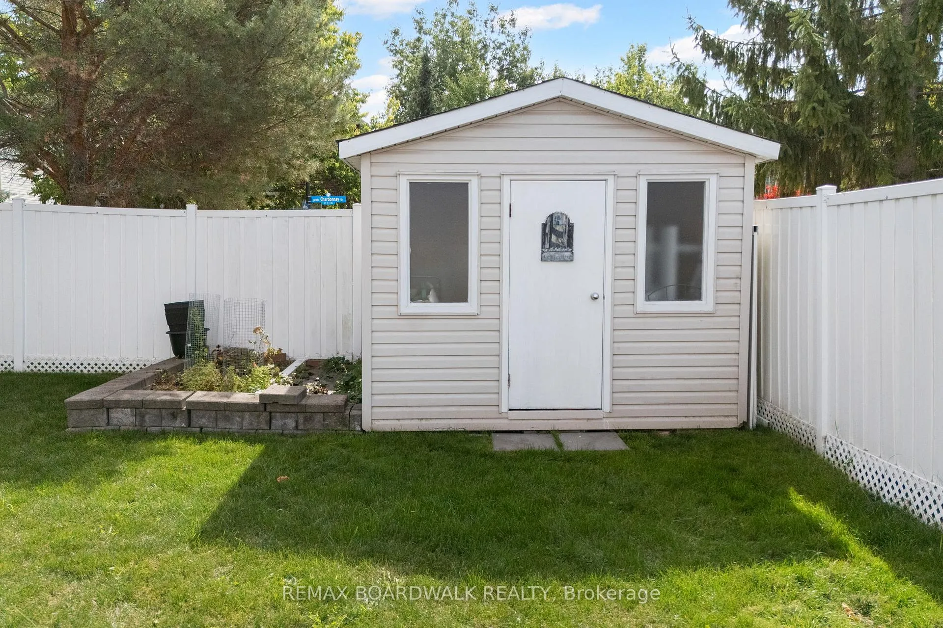 Photo 44 of 2128 Rexton Street, Ottawa, Avalon East — HOMEH