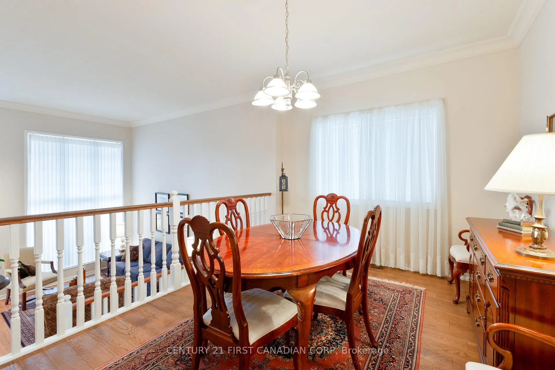 Photo 12 of 54 Willow Crescent, Strathroy-Caradoc, SE — HOMEH