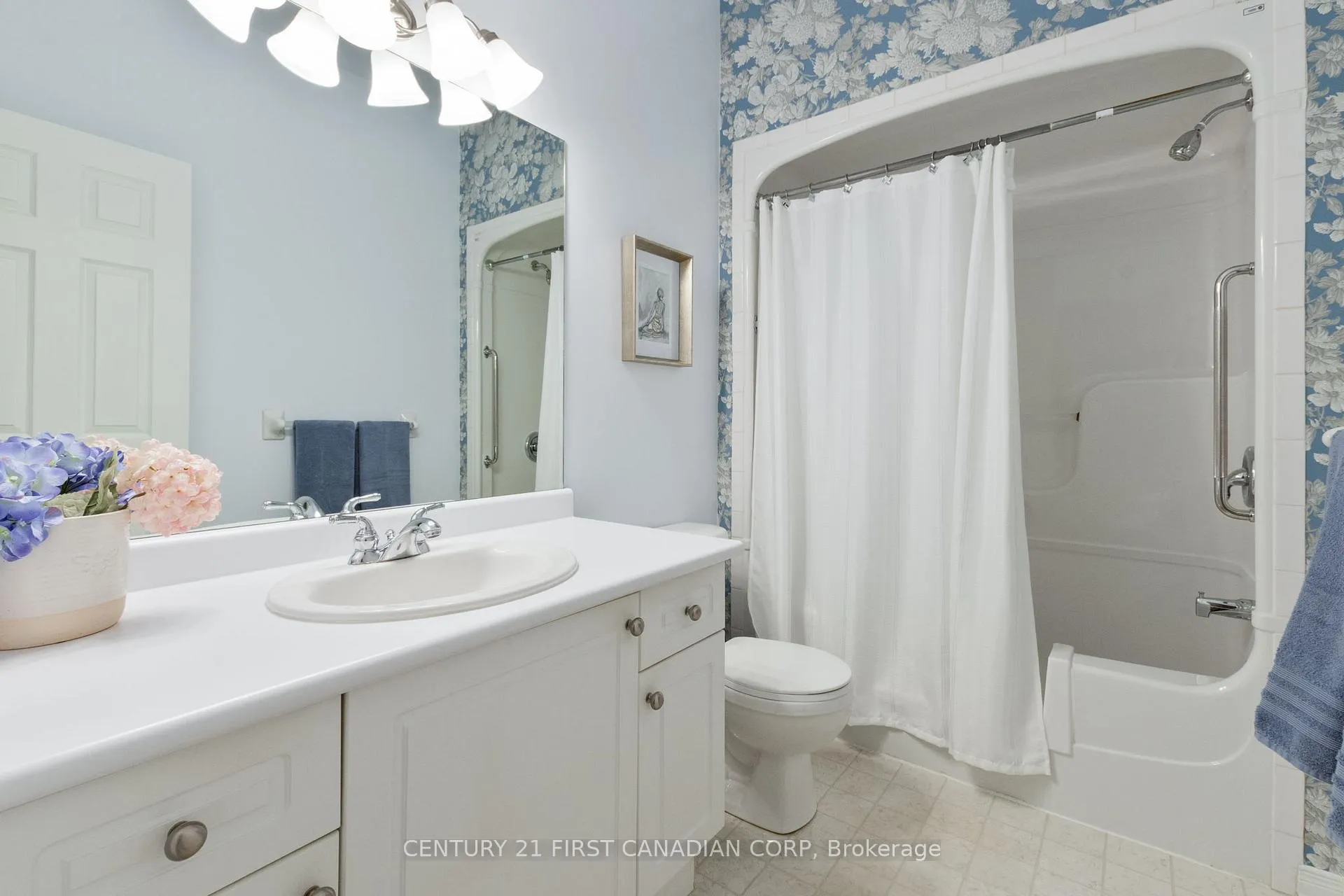 Photo 21 of 54 Willow Crescent, Strathroy-Caradoc, SE — HOMEH
