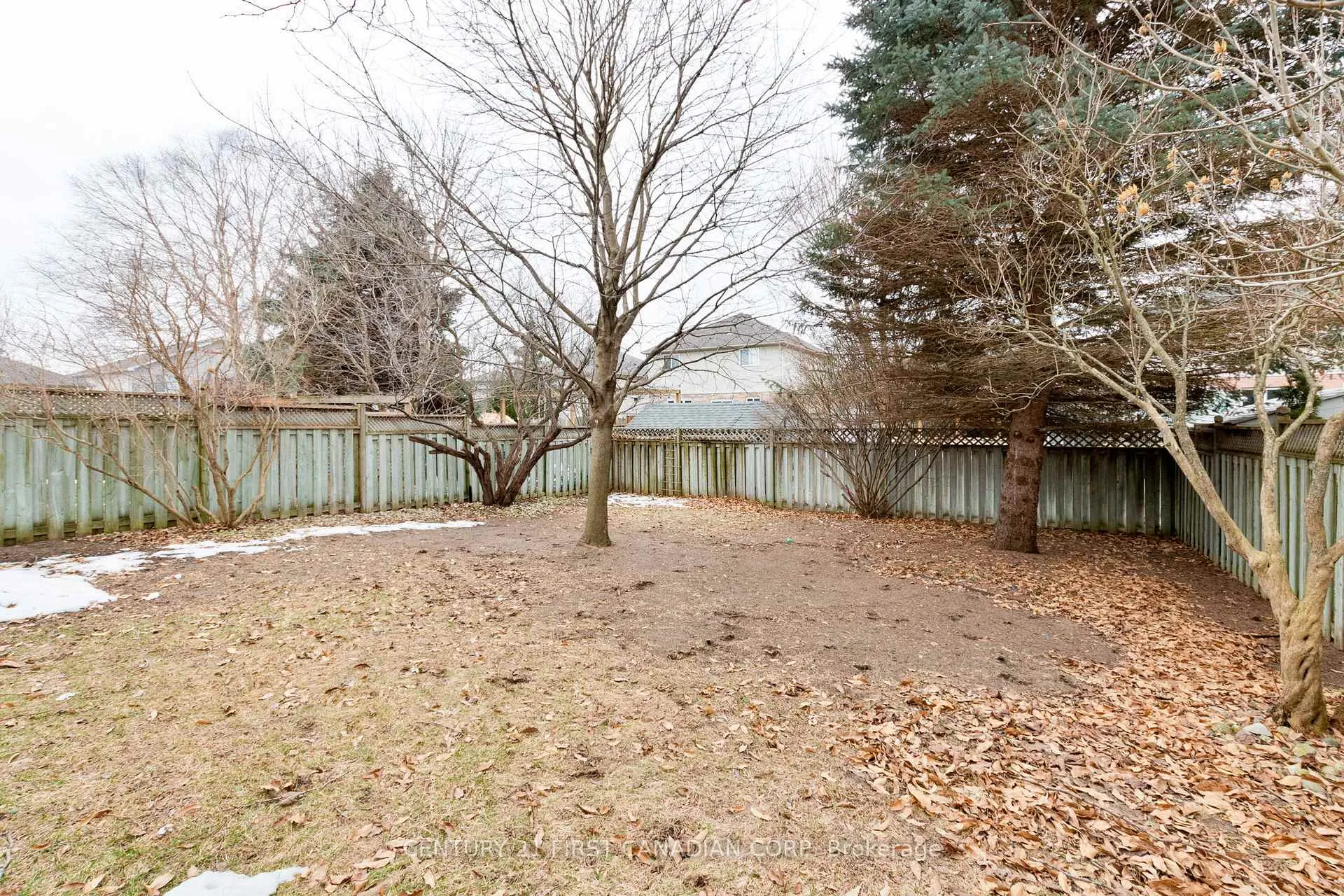 Photo 37 of 54 Willow Crescent, Strathroy-Caradoc, SE — HOMEH