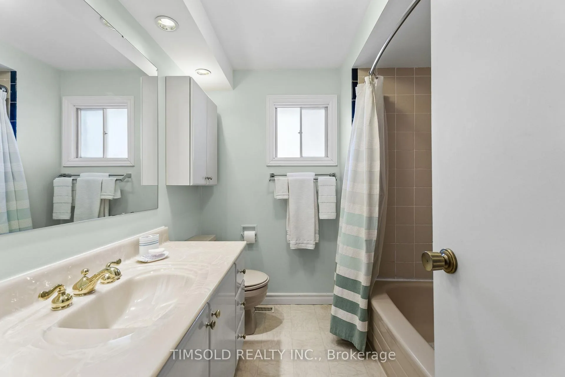 Photo 32 of 50 Kings College Road, Markham, Aileen-Willowbrook — HOMEH