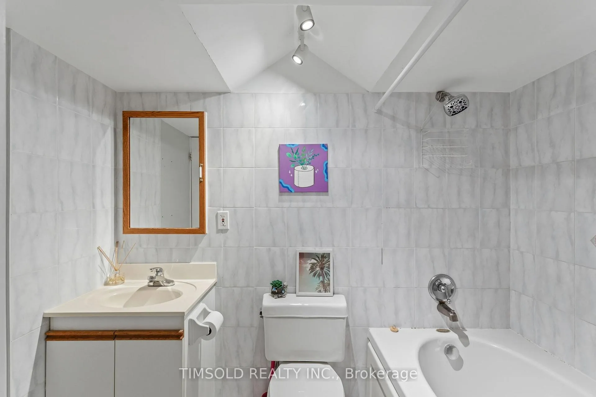 Photo 37 of 50 Kings College Road, Markham, Aileen-Willowbrook — HOMEH
