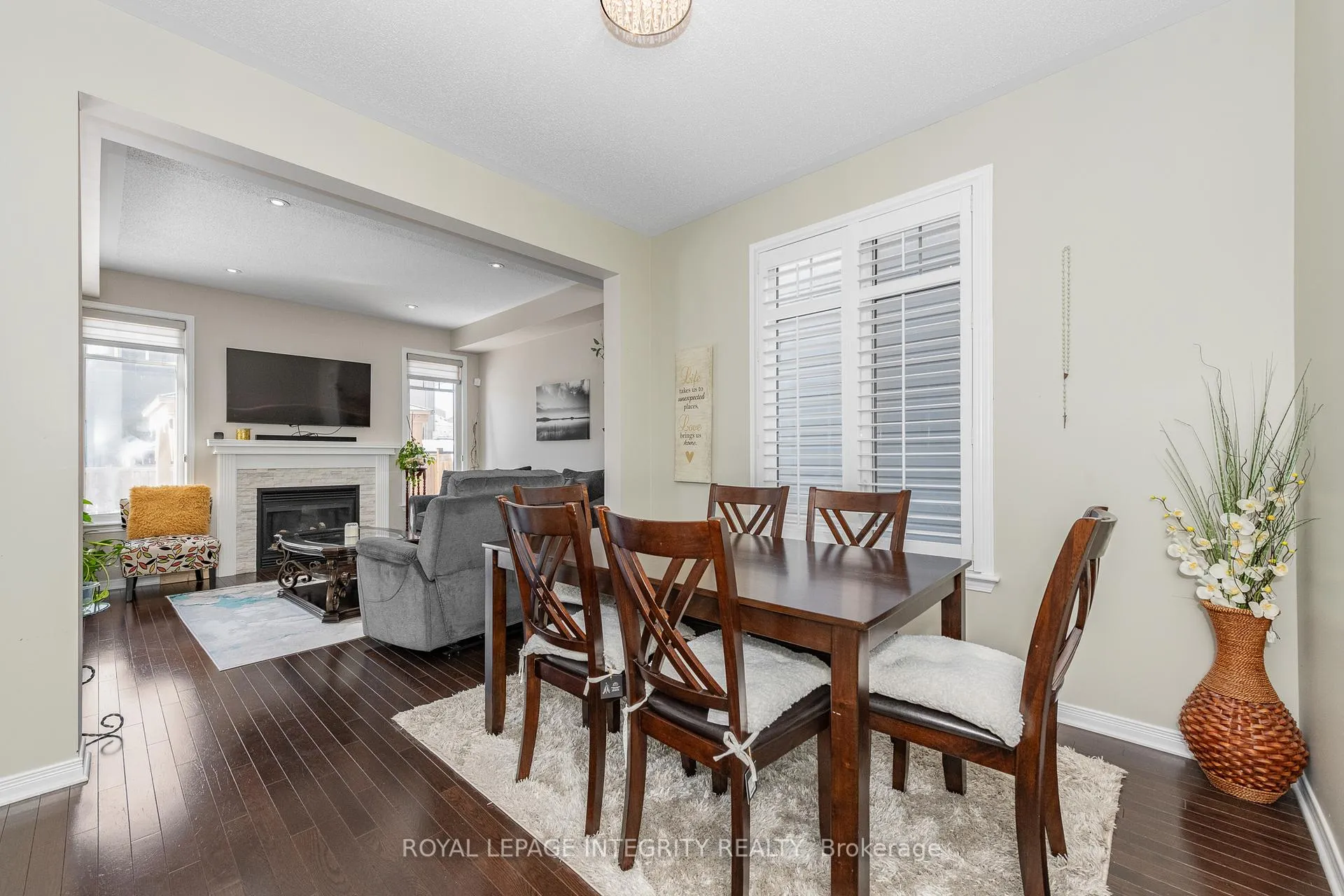 Photo 5 of 528 Rouncey Road, Ottawa, Kanata - Emerald Meadows/Trailwest — HOMEH
