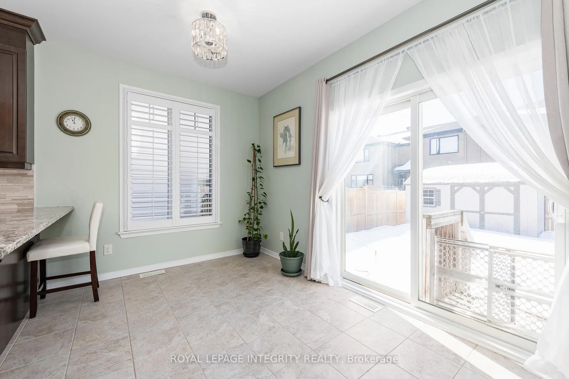 Photo 13 of 528 Rouncey Road, Ottawa, Kanata - Emerald Meadows/Trailwest — HOMEH