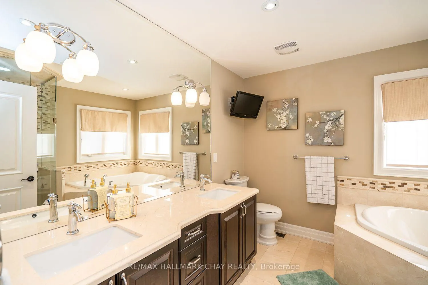 Photo 31 of 230 King Street S, New Tecumseth, Alliston — HOMEH