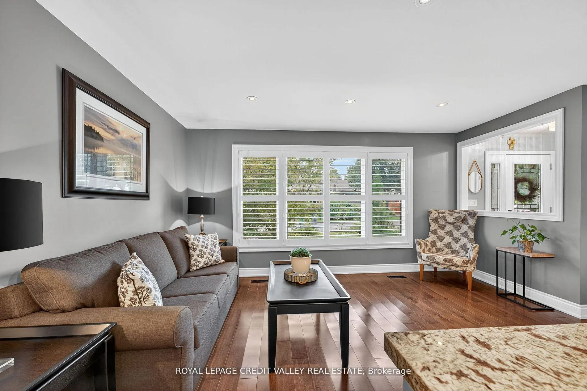 Photo 18 of 24 Willis Drive, Brampton, Brampton East — HOMEH