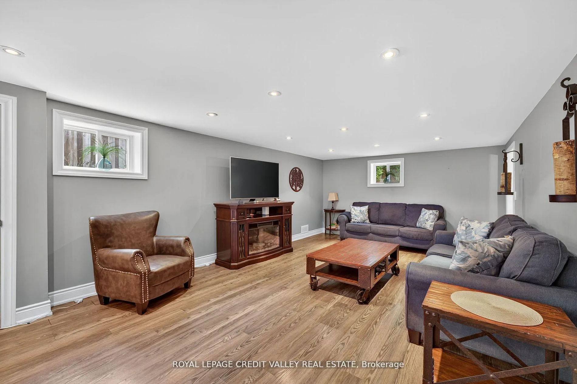 Photo 30 of 24 Willis Drive, Brampton, Brampton East — HOMEH