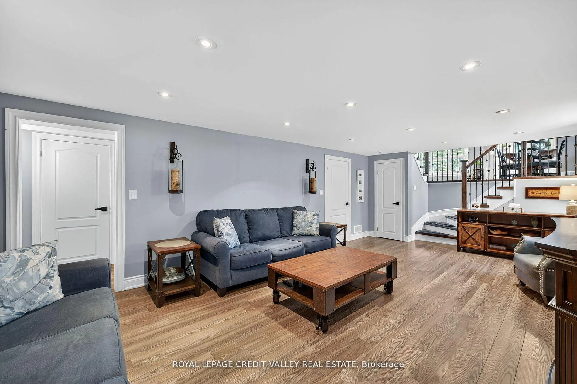 Photo 32 of 24 Willis Drive, Brampton, Brampton East — HOMEH