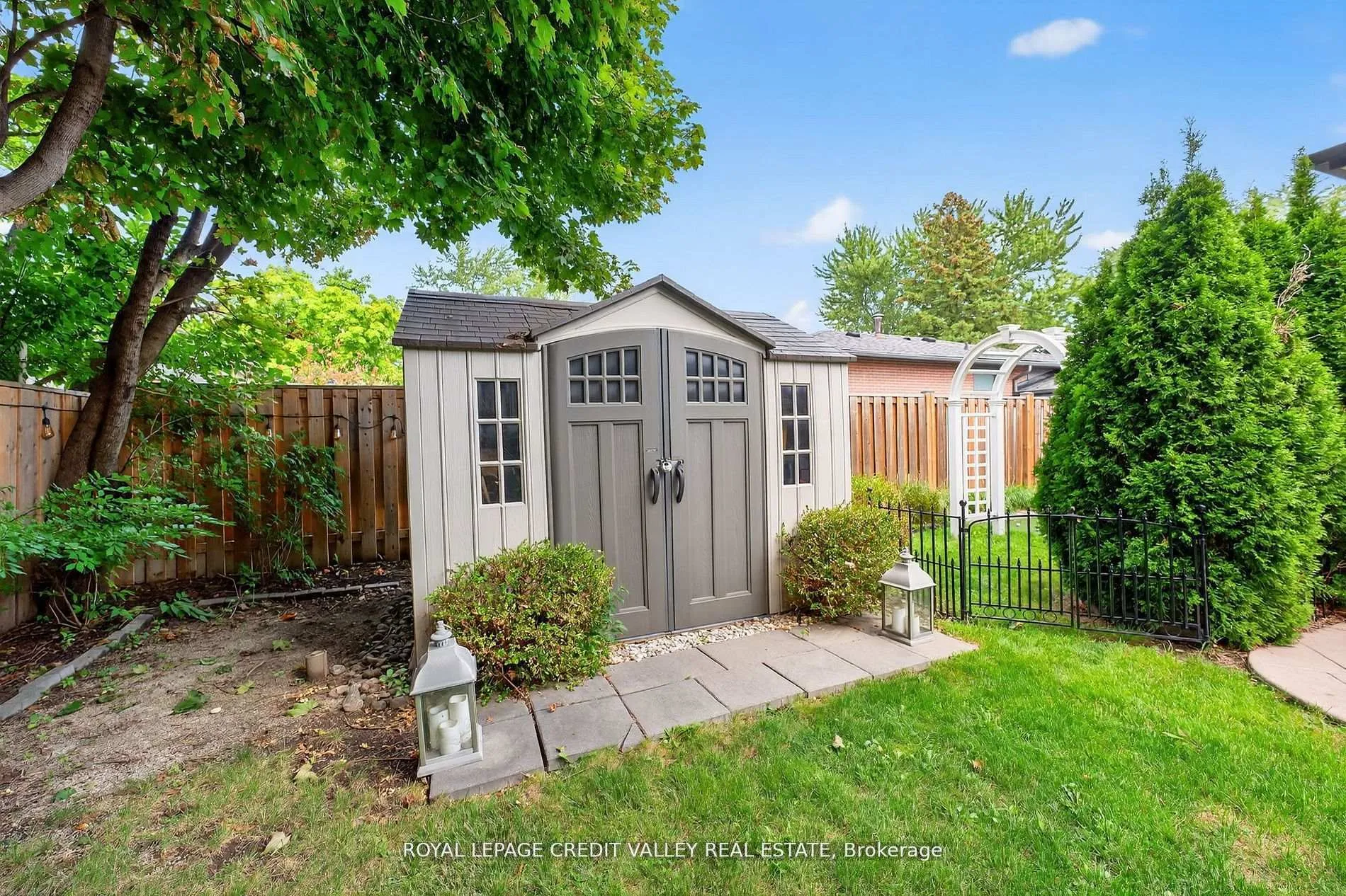 Photo 43 of 24 Willis Drive, Brampton, Brampton East — HOMEH
