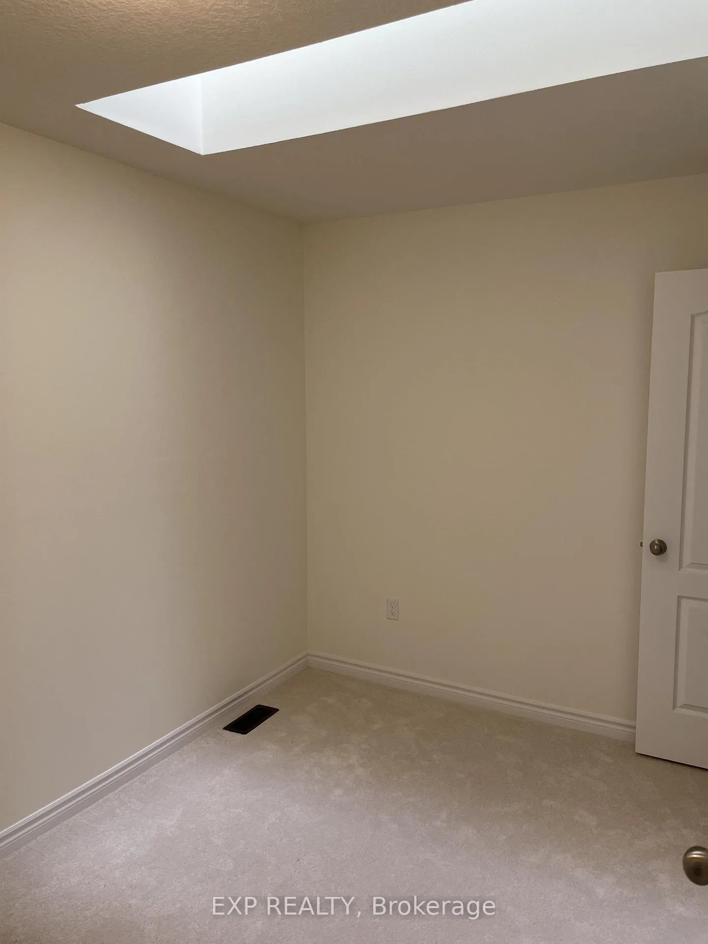 Photo 14 of Unit 39, 383 Dundas Street E, Hamilton, Waterdown — HOMEH