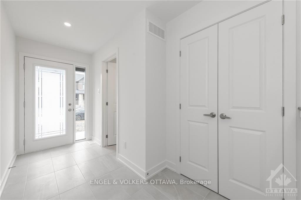 Photo 3 of 147 Lemon Leaf Lane, Ottawa, Leitrim — HOMEH