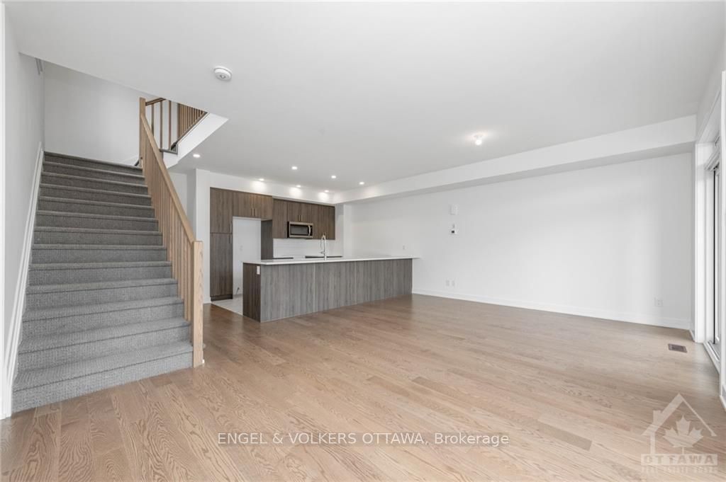Photo 6 of 147 Lemon Leaf Lane, Ottawa, Leitrim — HOMEH