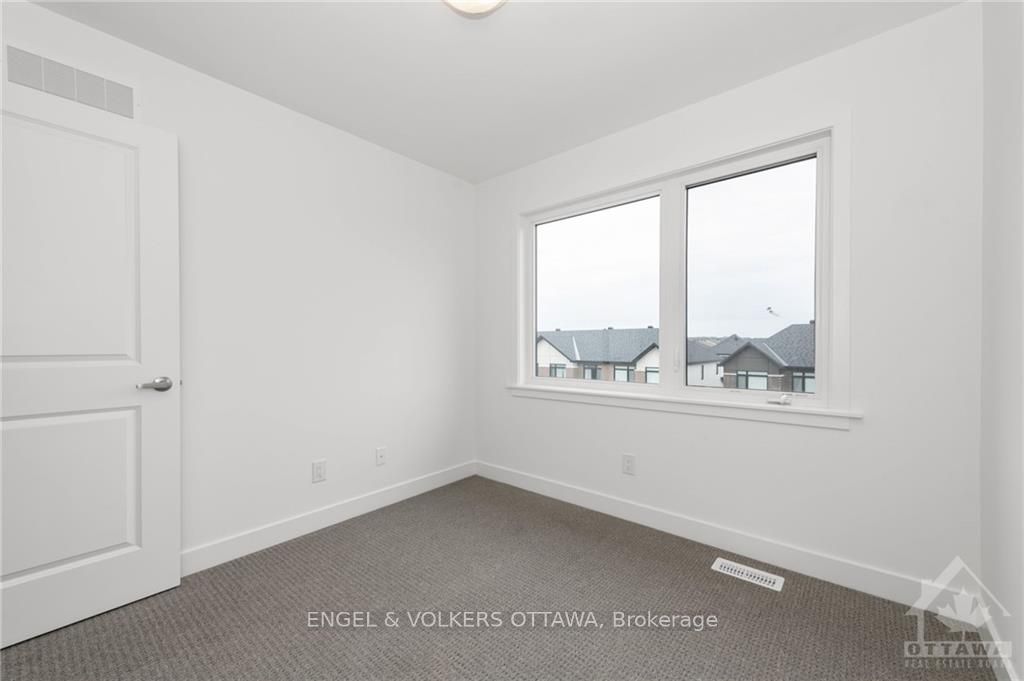 Photo 10 of 147 Lemon Leaf Lane, Ottawa, Leitrim — HOMEH