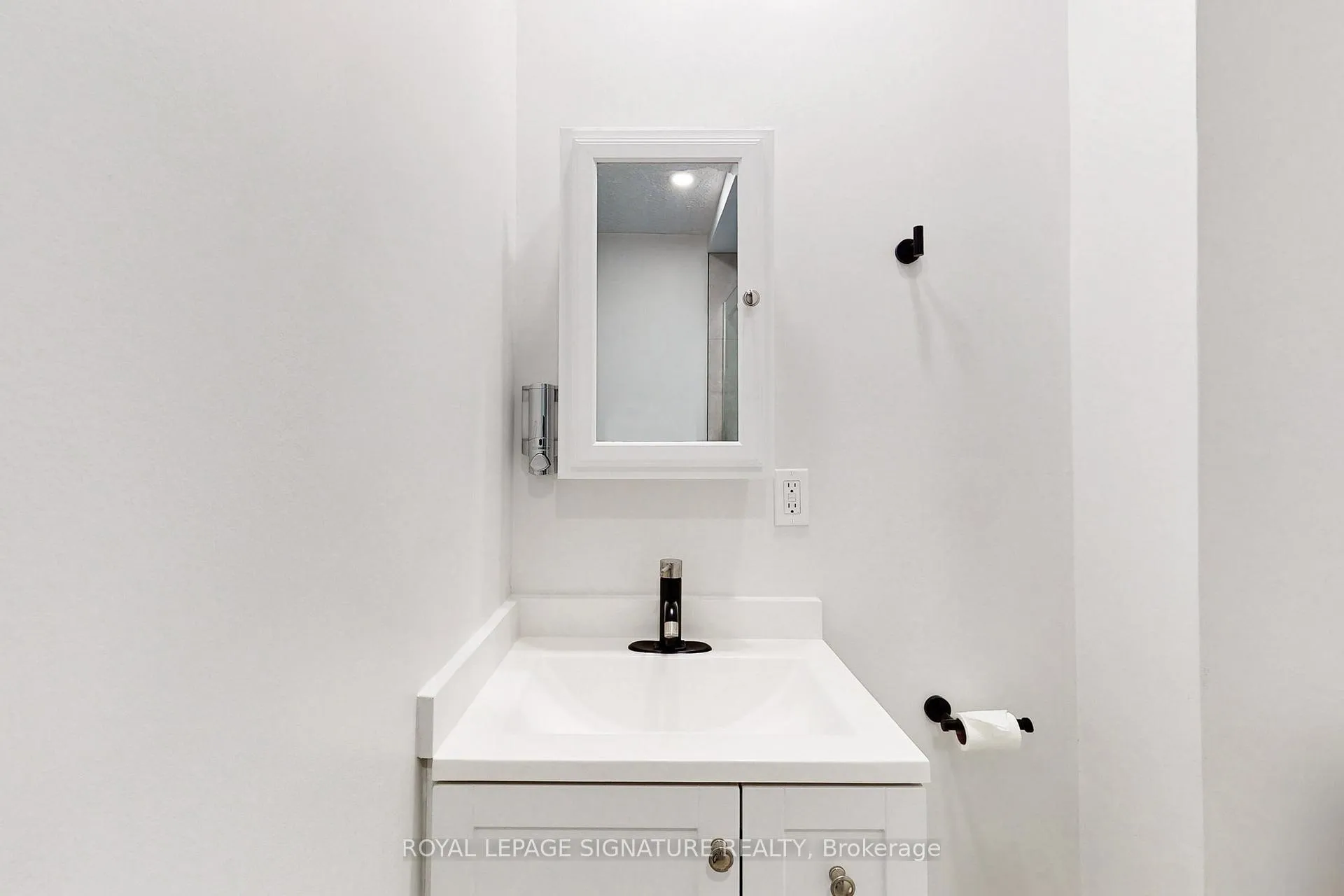 Photo 15 of Unit 1, 741 Queen Street E, Toronto, South Riverdale — HOMEH