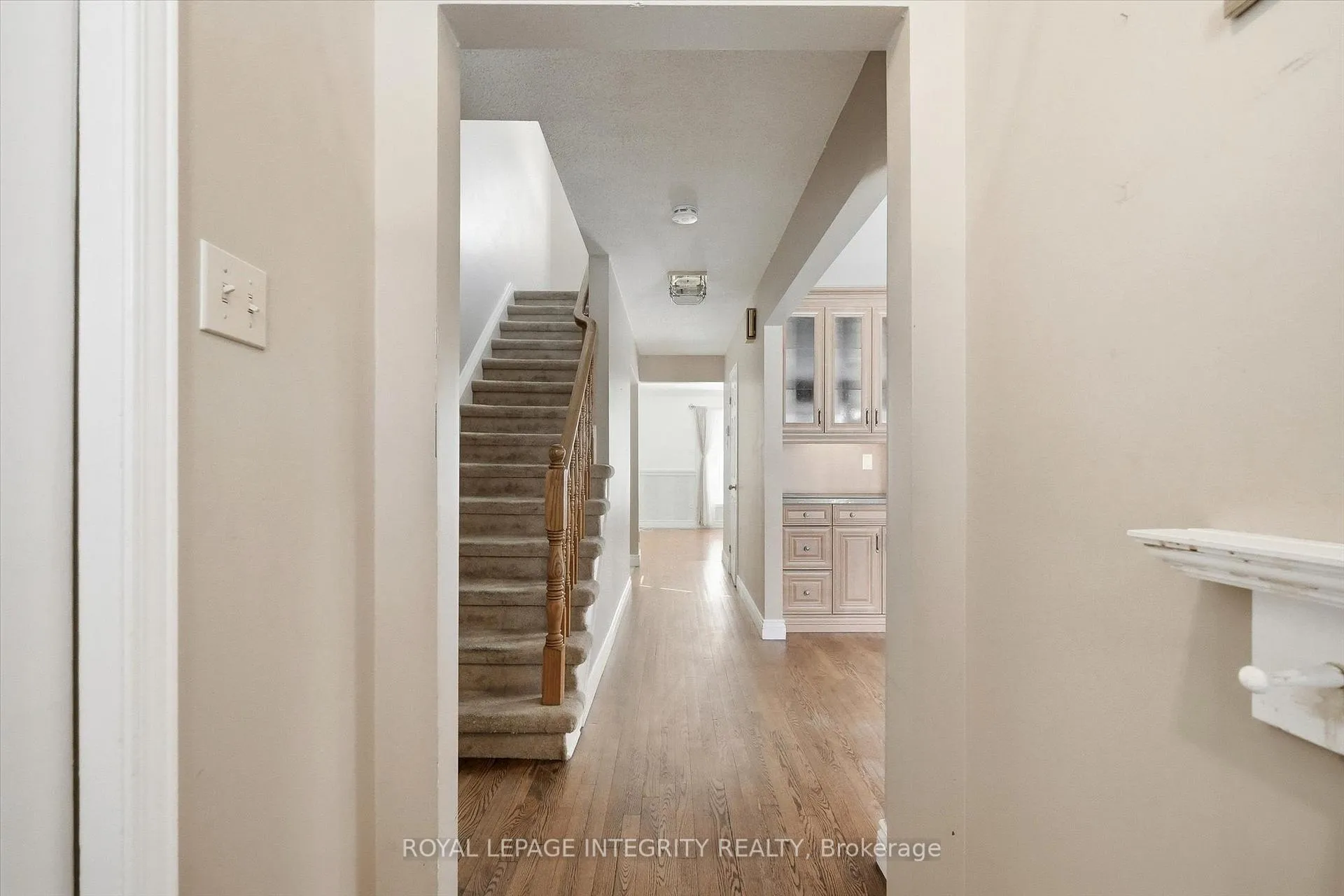 Photo 5 of 1735 Bonaventure Terrace, Ottawa, Convent Glen South — HOMEH