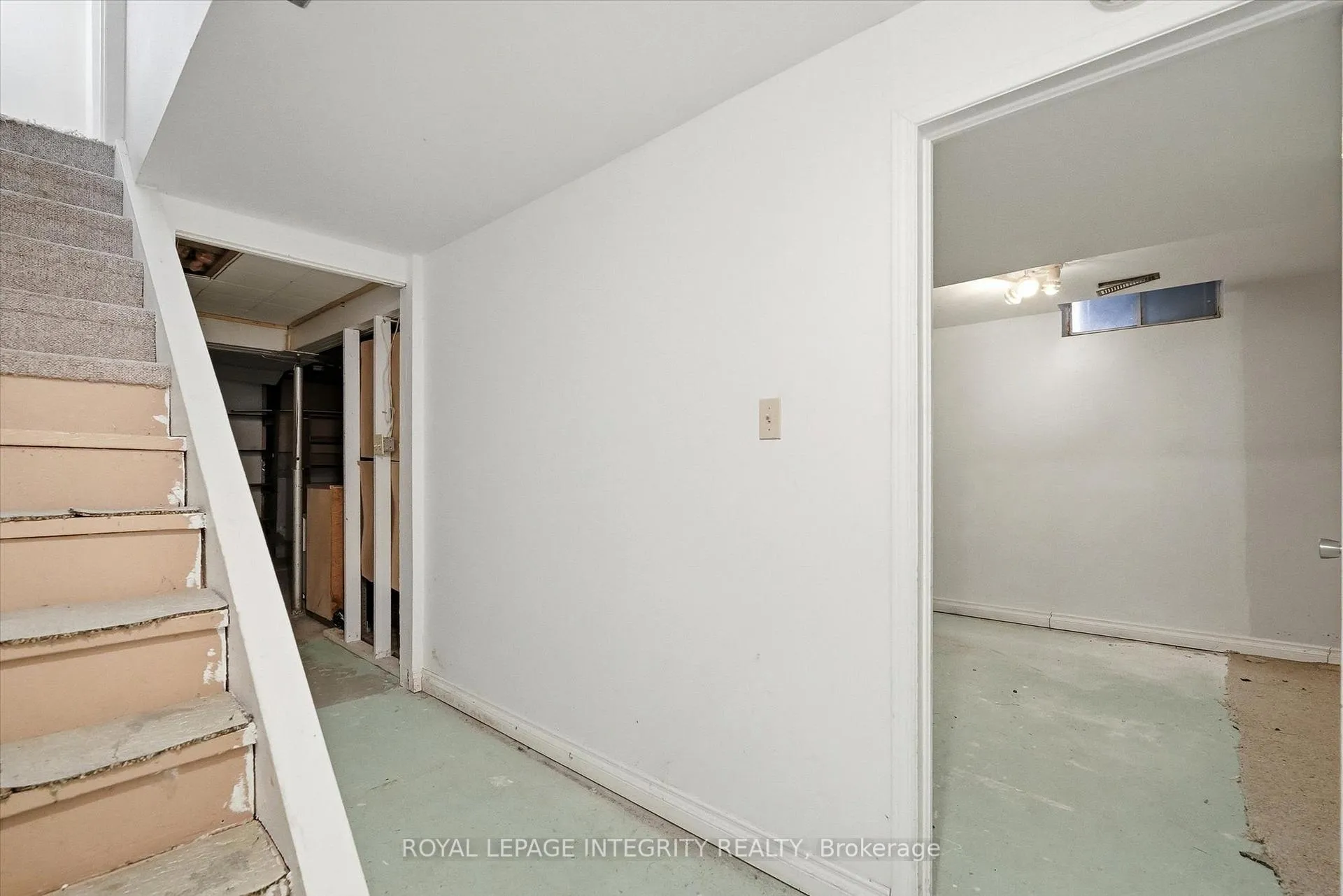 Photo 29 of 1735 Bonaventure Terrace, Ottawa, Convent Glen South — HOMEH