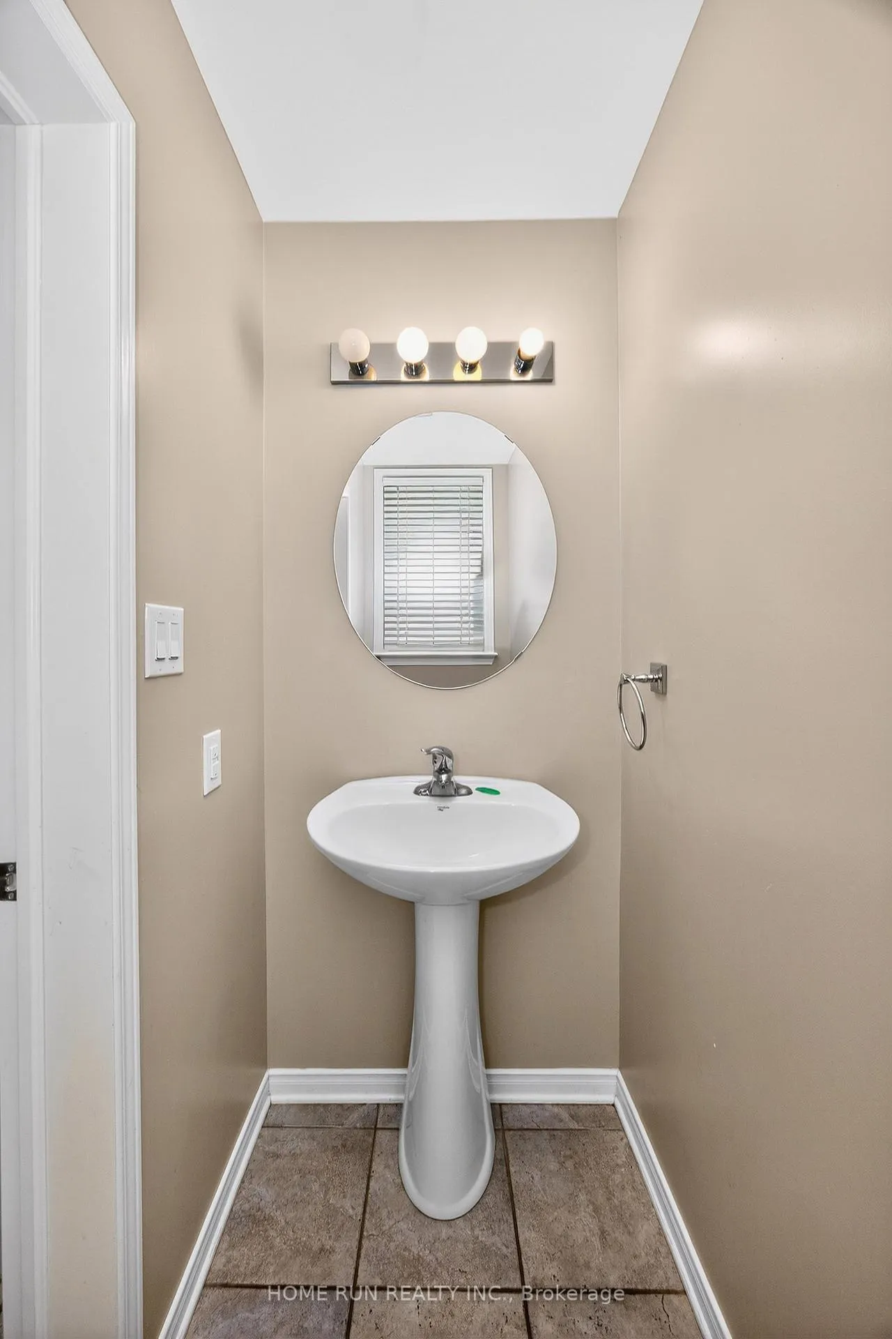 Photo 25 of 840 Kennacraig Private, Ottawa, Barrhaven - Stonebridge — HOMEH