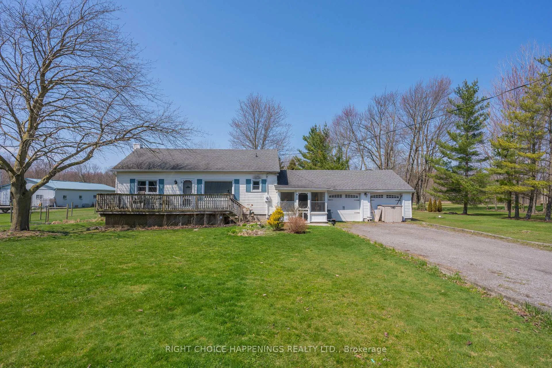 Photo 3 of 63058 Perry Road, Wainfleet, Marshville/Winger — HOMEH