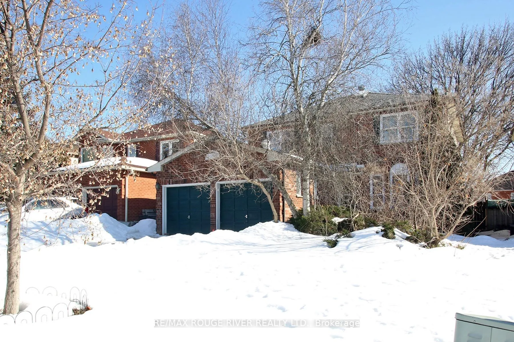 Photo 2 of 66 Jamieson Crescent, Whitby, Rolling Acres — HOMEH