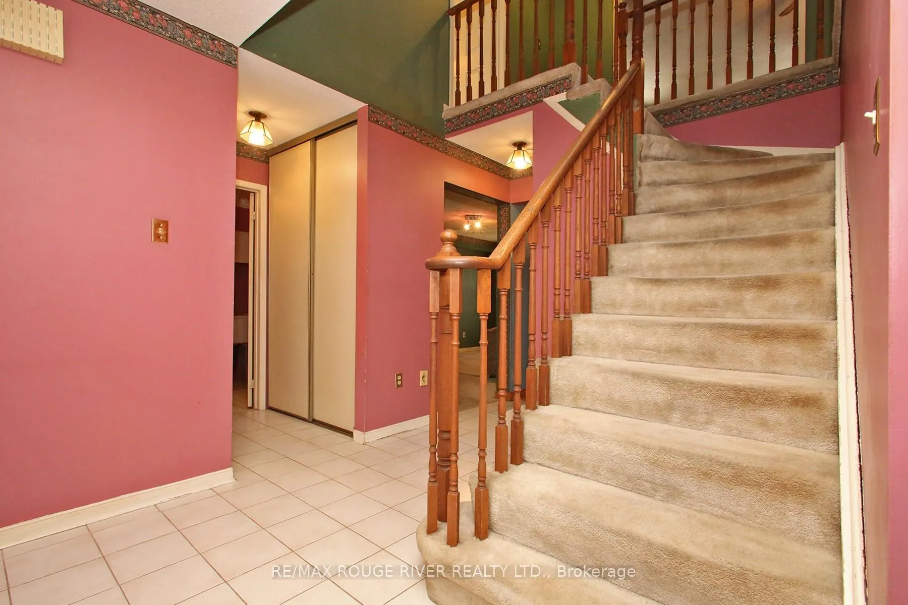 Photo 3 of 66 Jamieson Crescent, Whitby, Rolling Acres — HOMEH