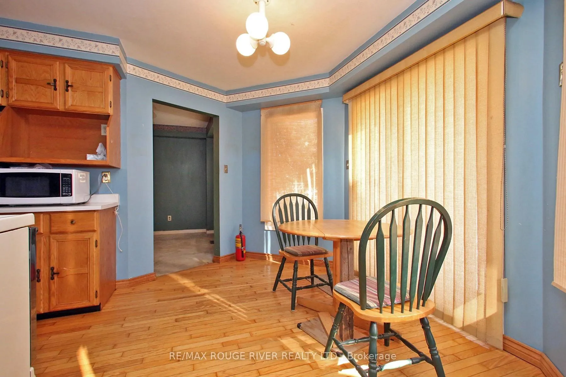 Photo 8 of 66 Jamieson Crescent, Whitby, Rolling Acres — HOMEH