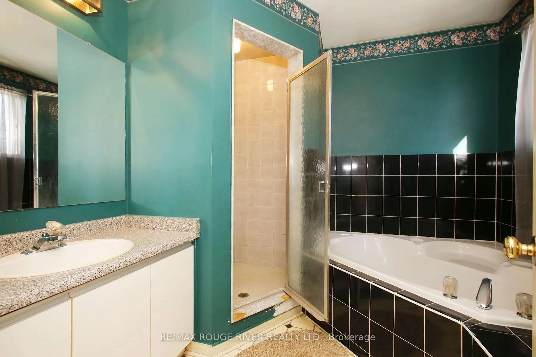 Photo 19 of 66 Jamieson Crescent, Whitby, Rolling Acres — HOMEH