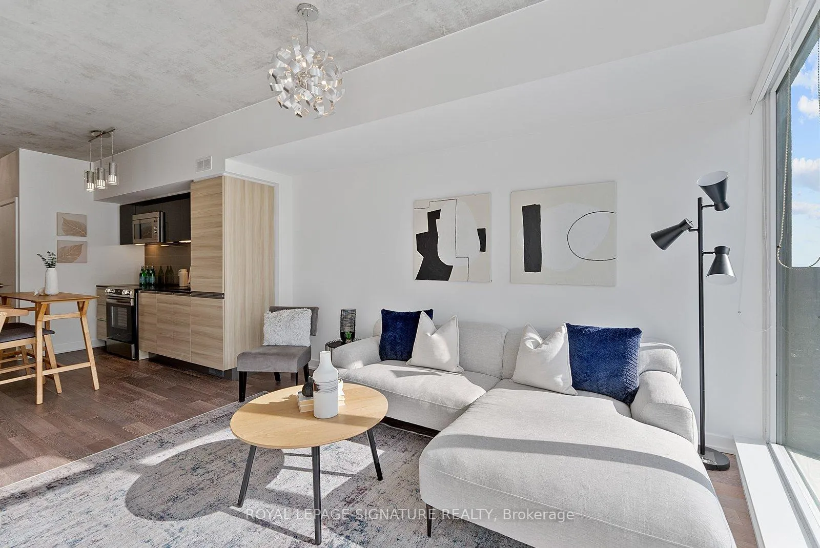 Photo 11 of Unit 810, 1190 Dundas Street E, Toronto, South Riverdale — HOMEH