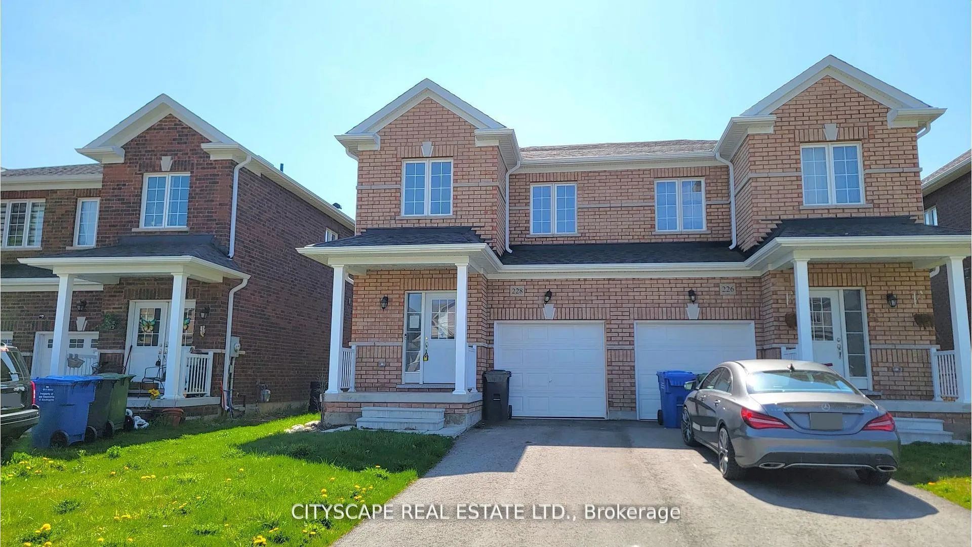 Photo 2 of 228 Ridley Crescent, Southgate — HOMEH