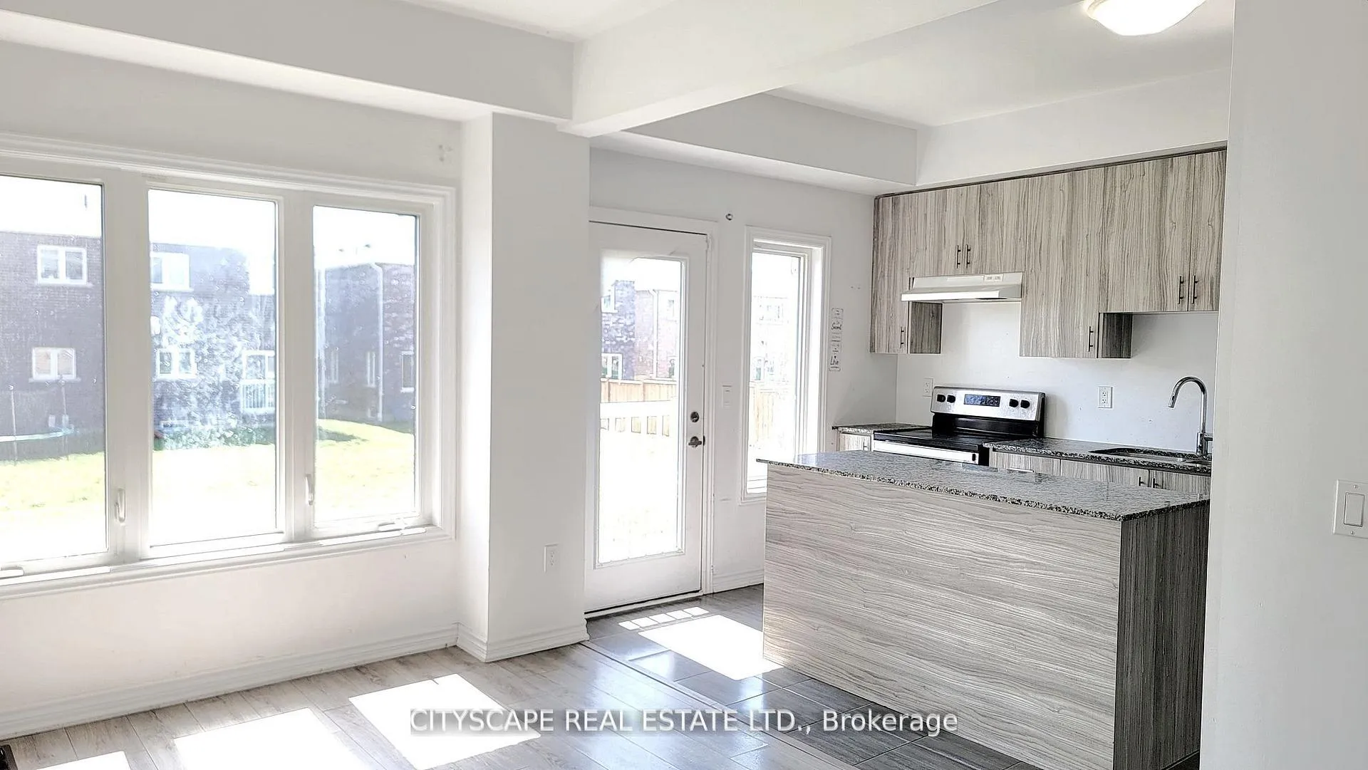 Photo 16 of 228 Ridley Crescent, Southgate — HOMEH