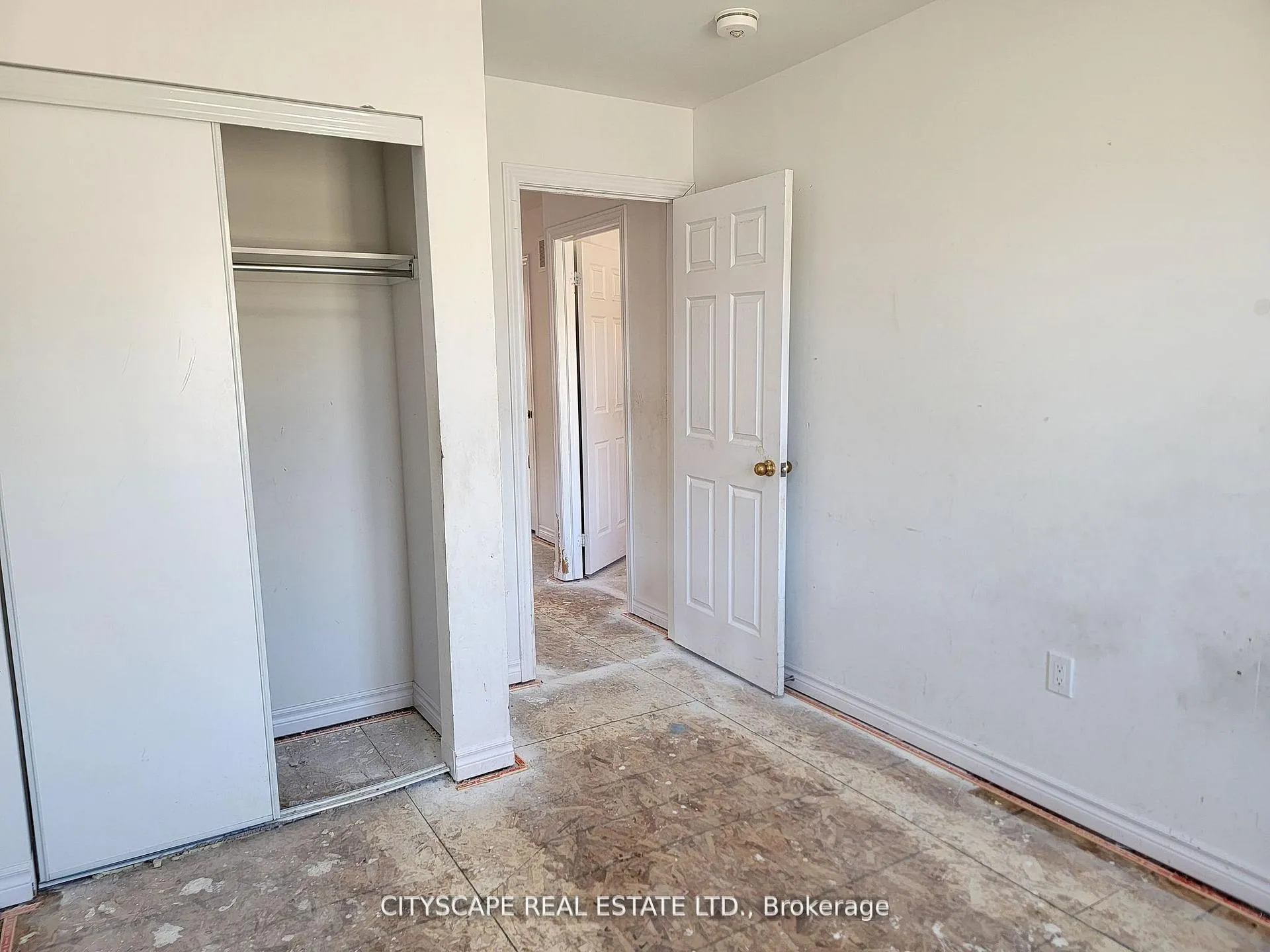 Photo 30 of 228 Ridley Crescent, Southgate — HOMEH