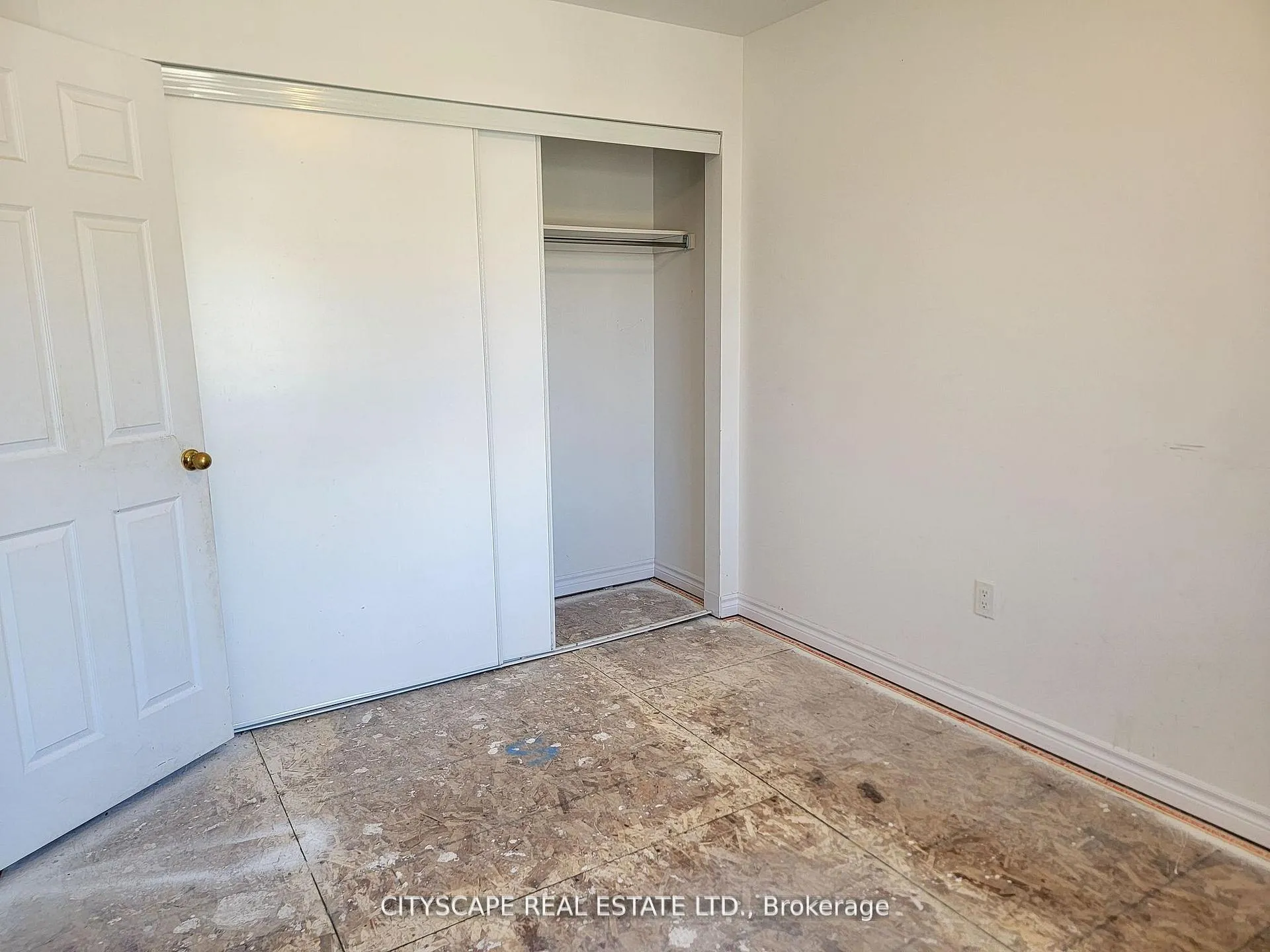 Photo 32 of 228 Ridley Crescent, Southgate — HOMEH