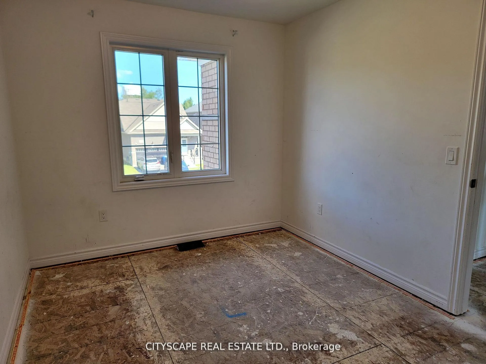 Photo 34 of 228 Ridley Crescent, Southgate — HOMEH