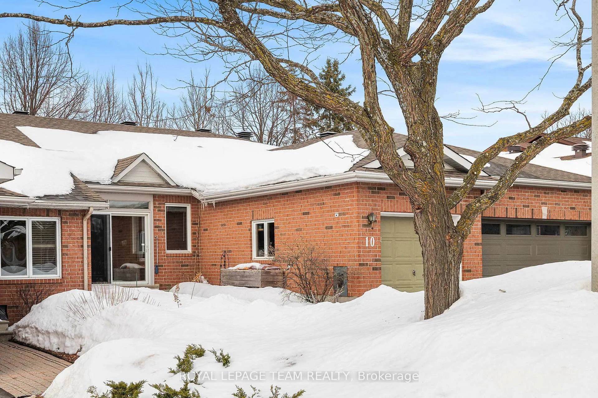 Photo 2 of 10 Quinterra Court, Ottawa, Quinterra — HOMEH