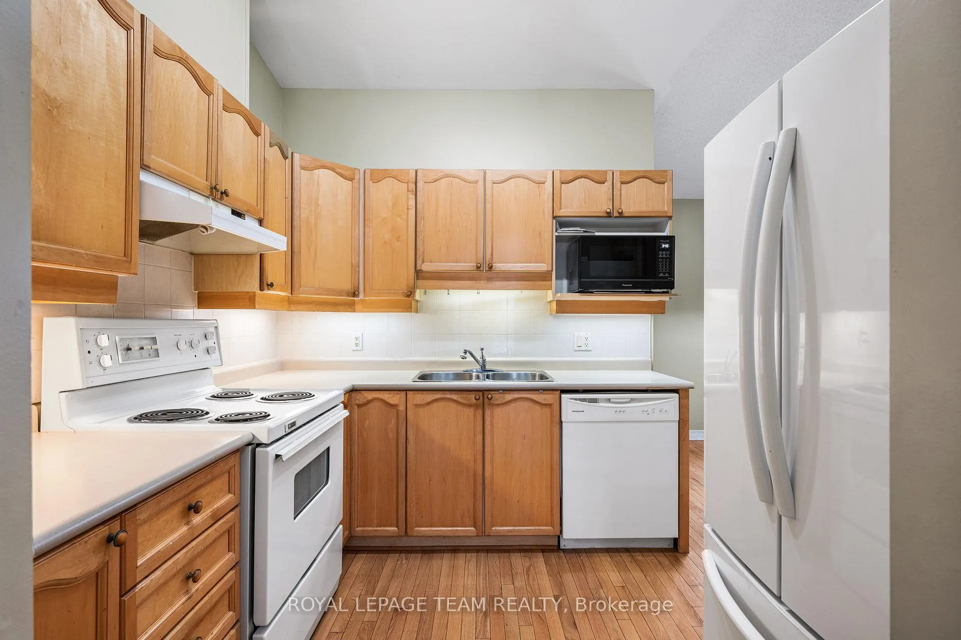 Photo 20 of 10 Quinterra Court, Ottawa, Quinterra — HOMEH