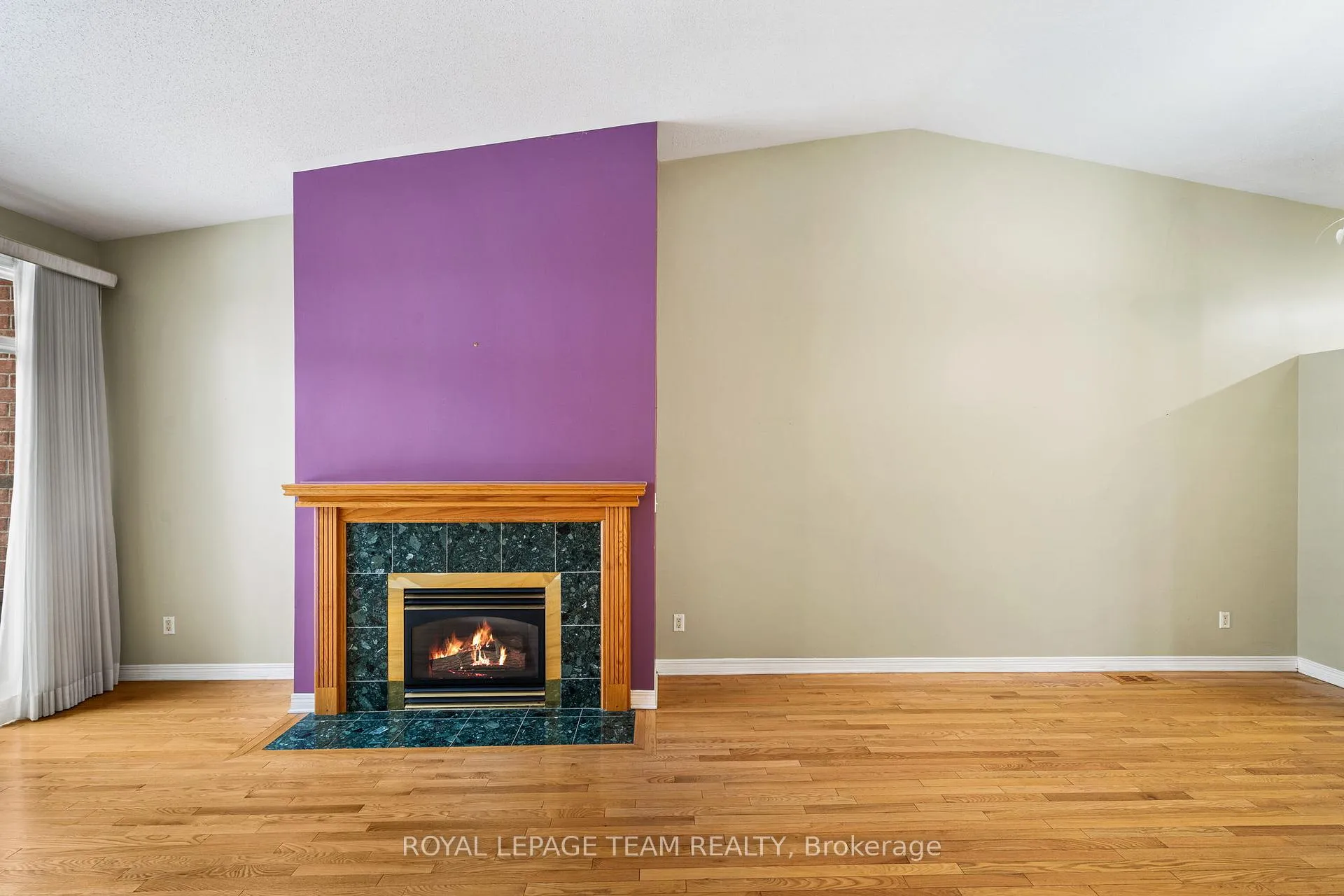 Photo 26 of 10 Quinterra Court, Ottawa, Quinterra — HOMEH