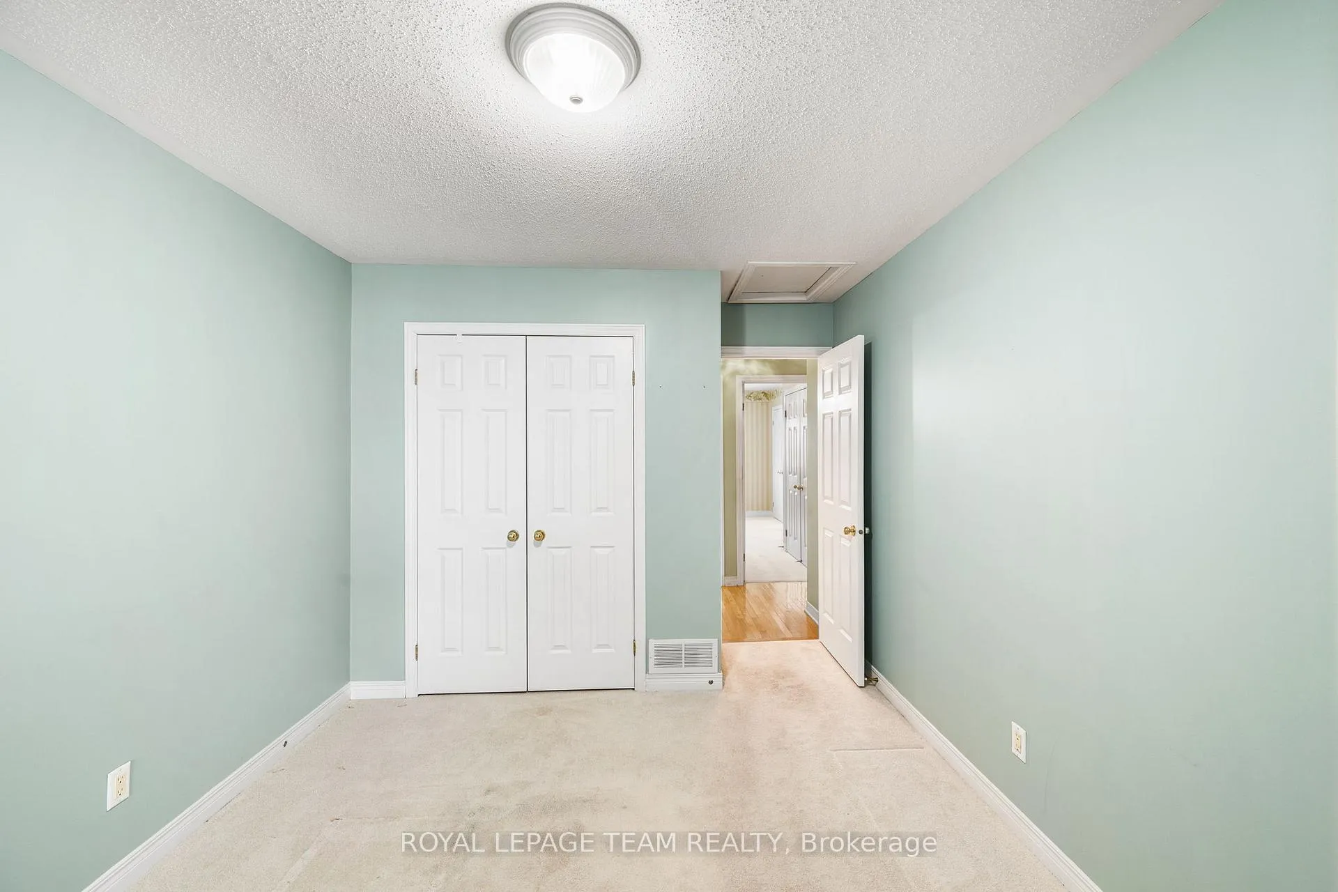 Photo 33 of 10 Quinterra Court, Ottawa, Quinterra — HOMEH