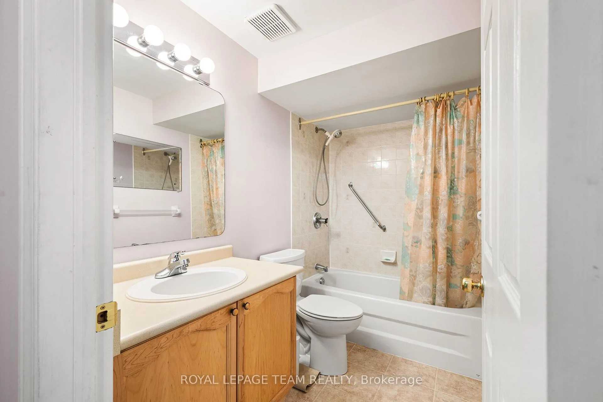 Photo 39 of 10 Quinterra Court, Ottawa, Quinterra — HOMEH