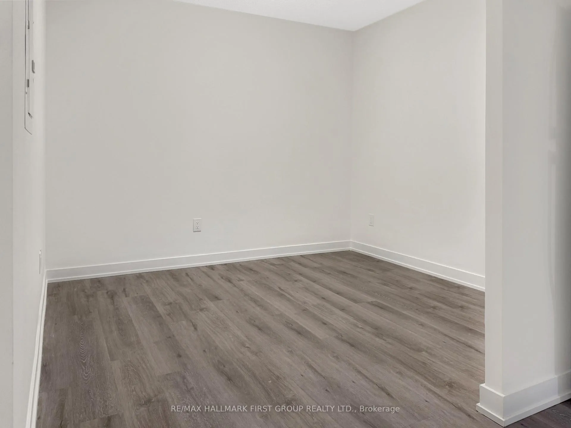 Photo 6 of Unit 505, 1010 Sandy Beach Road, Pickering, Bay Ridges — HOMEH