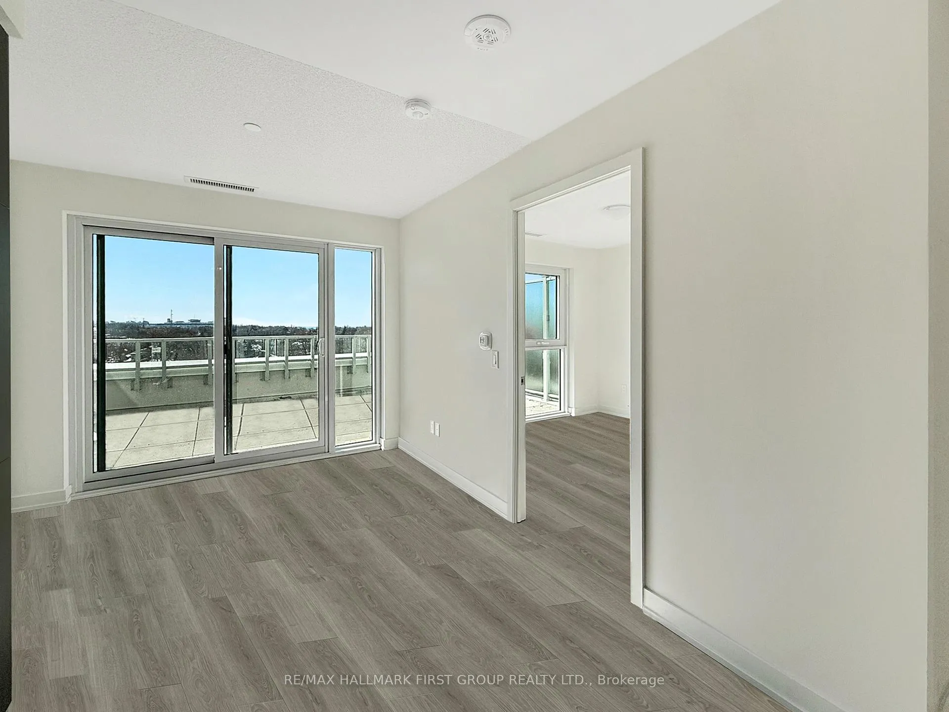 Photo 9 of Unit 505, 1010 Sandy Beach Road, Pickering, Bay Ridges — HOMEH