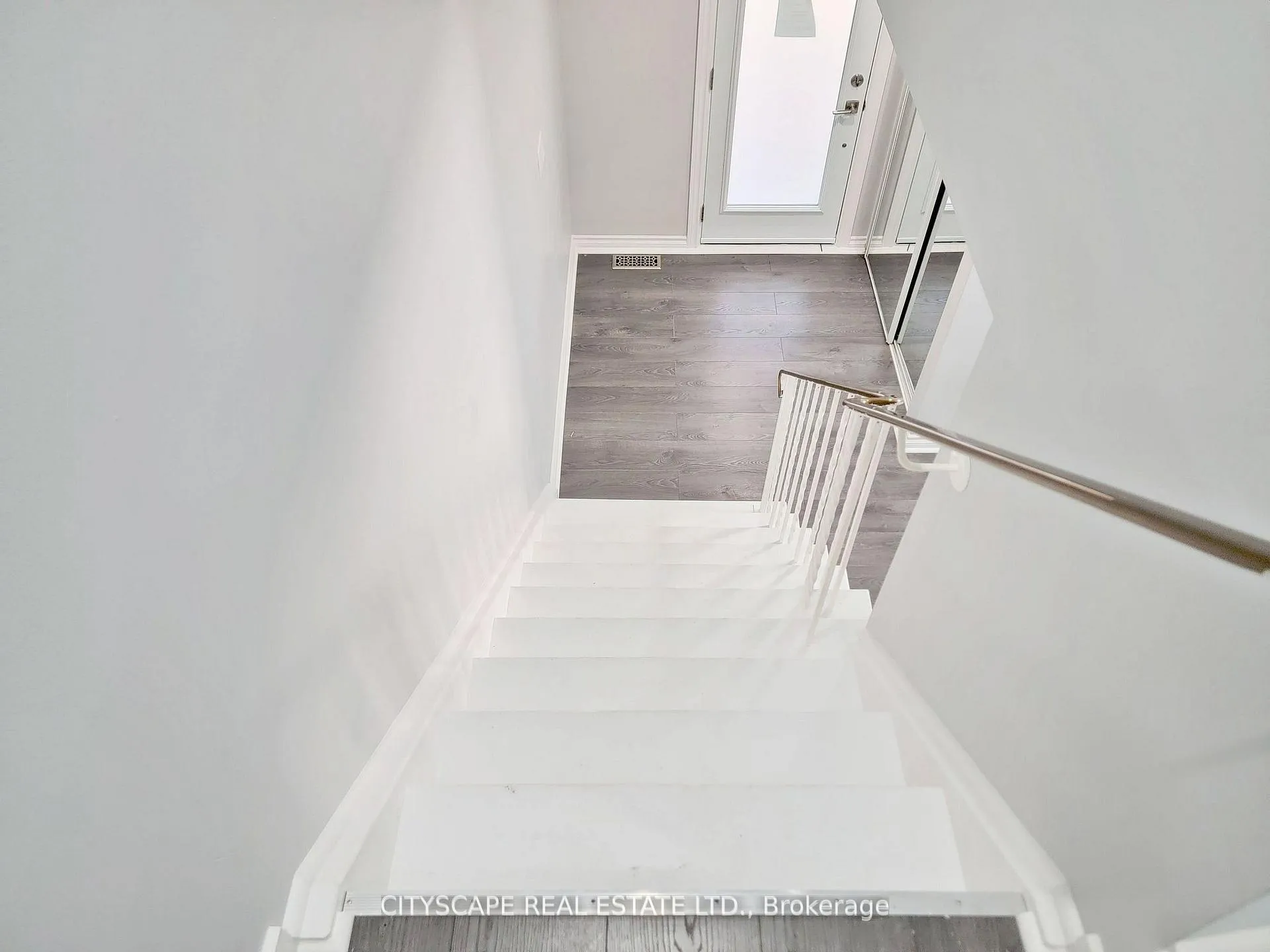Photo 21 of 15 Hartsfield Drive, Clarington, Courtice — HOMEH