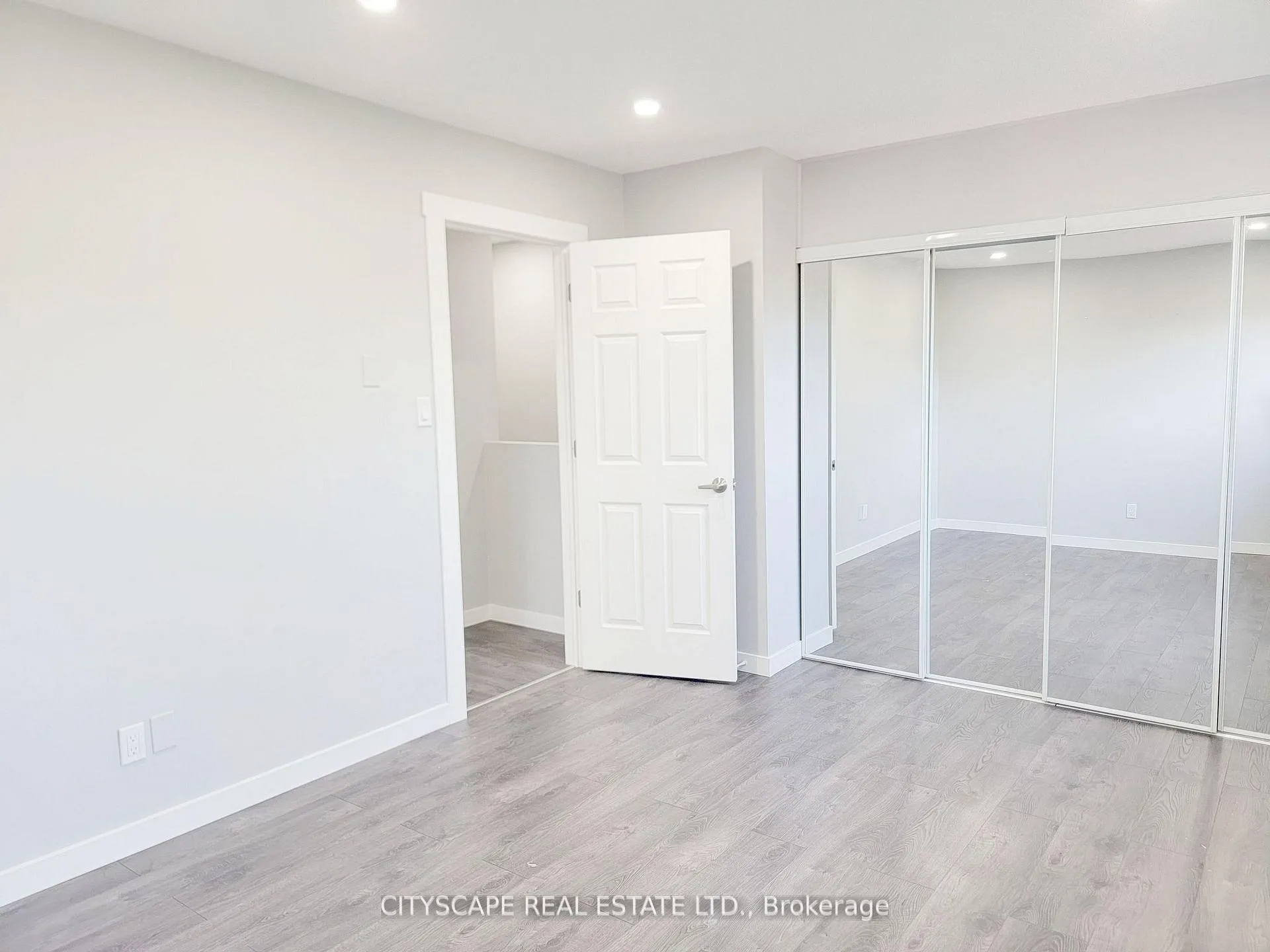 Photo 22 of 15 Hartsfield Drive, Clarington, Courtice — HOMEH