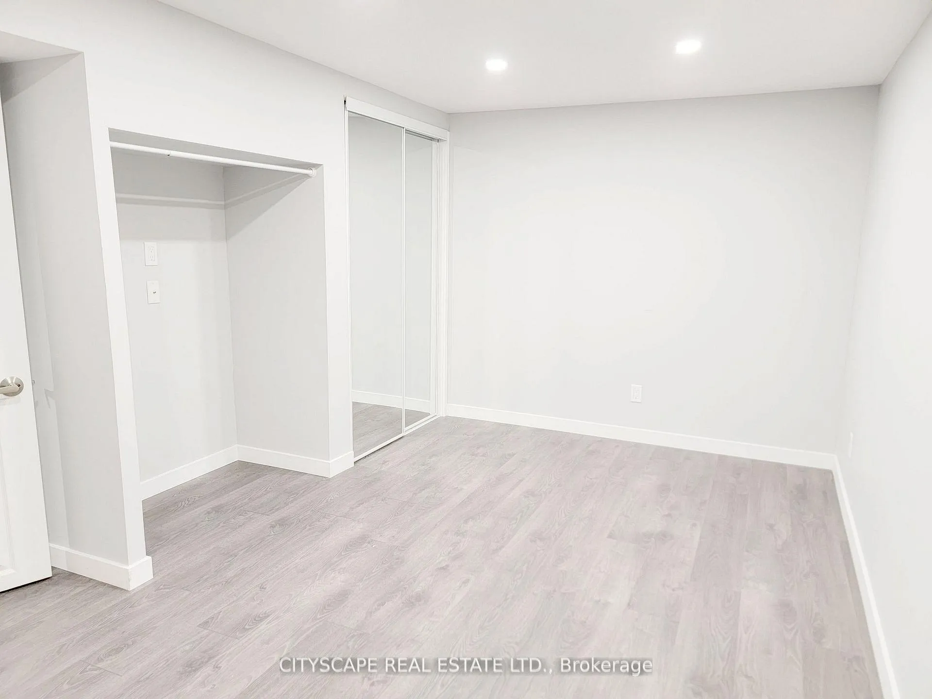 Photo 35 of 15 Hartsfield Drive, Clarington, Courtice — HOMEH