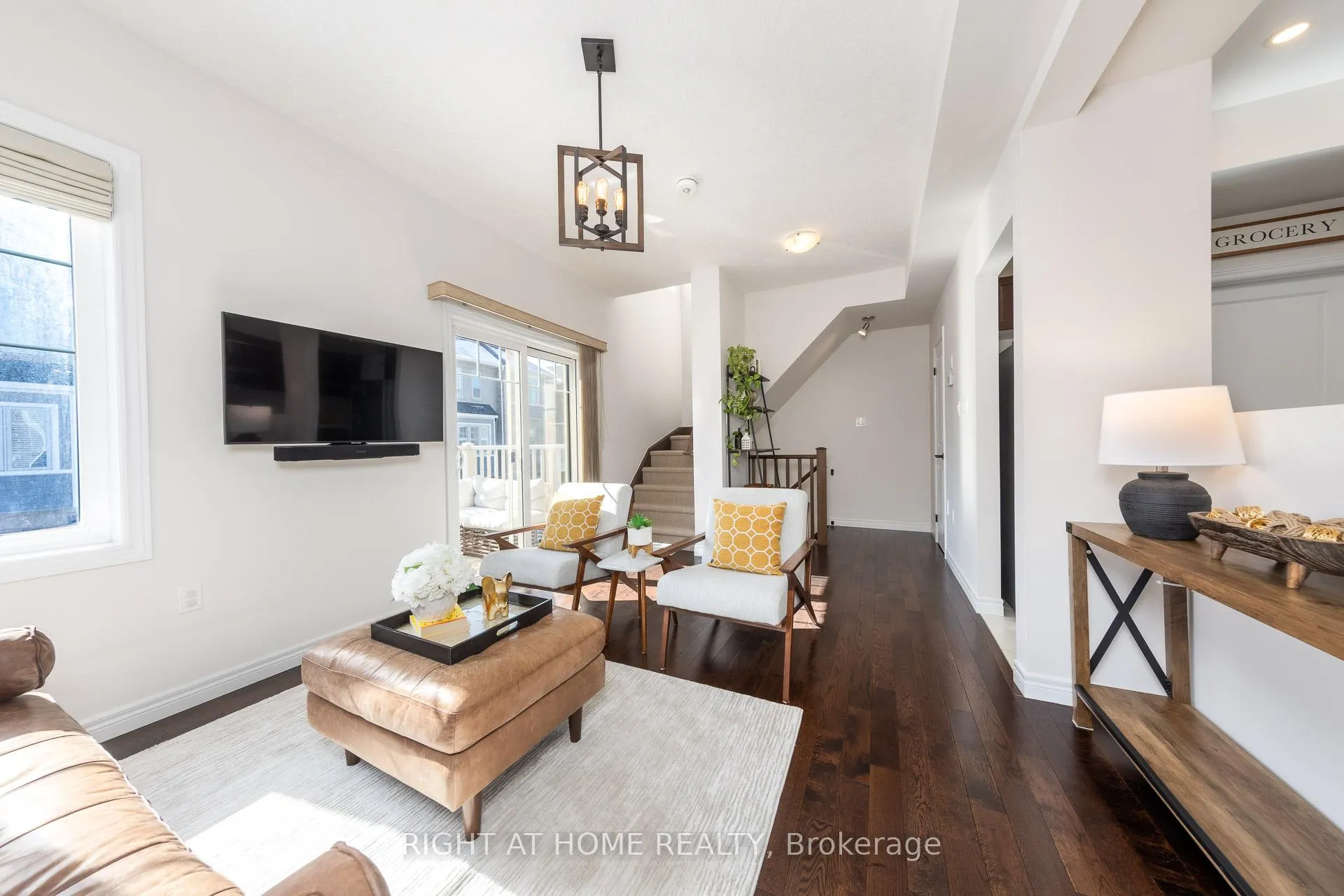 Photo 11 of 21 Marr Lane, Hamilton, Meadowlands — HOMEH